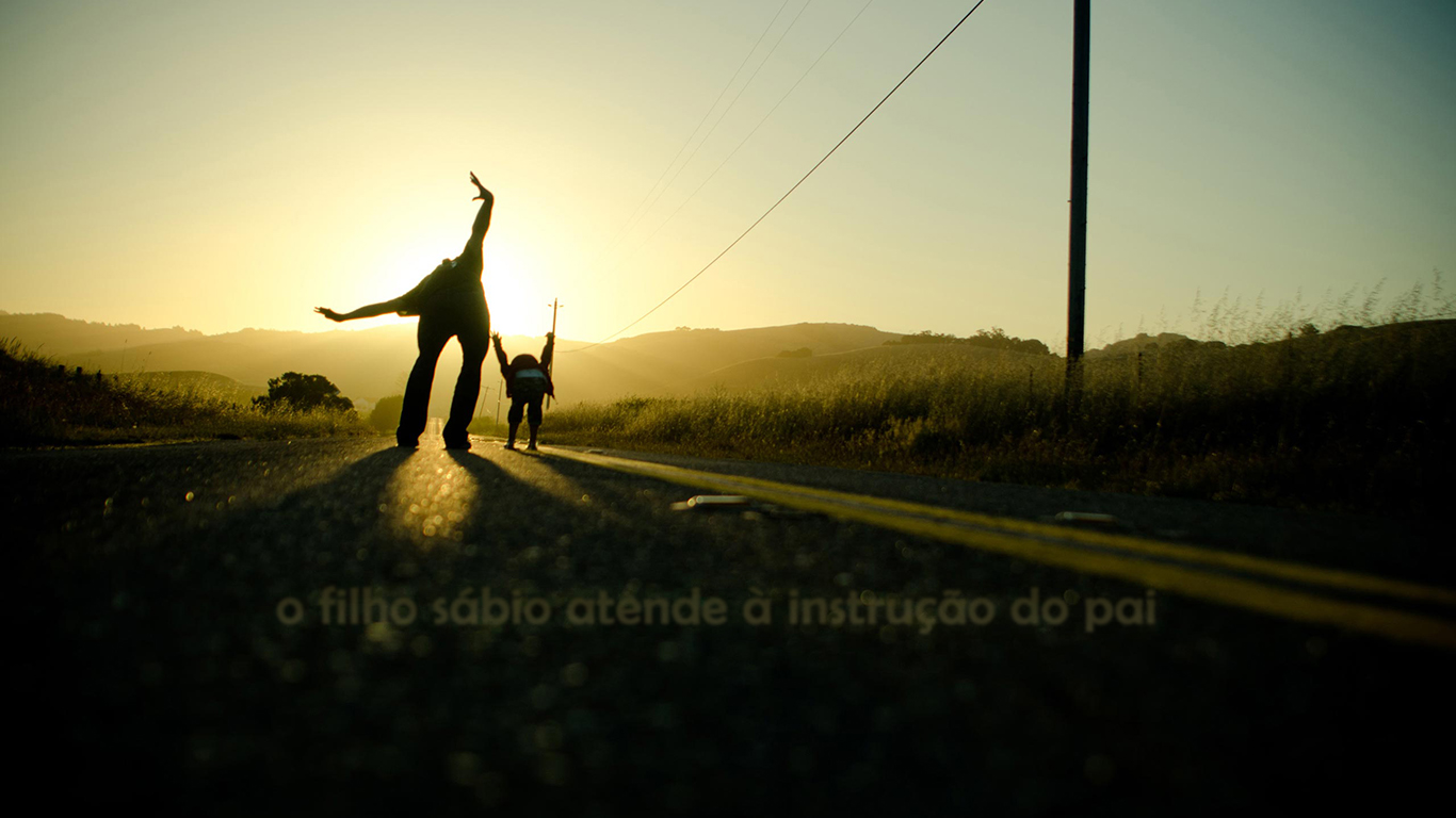 wallpaper filho instrução pai criança estrada_1366x768